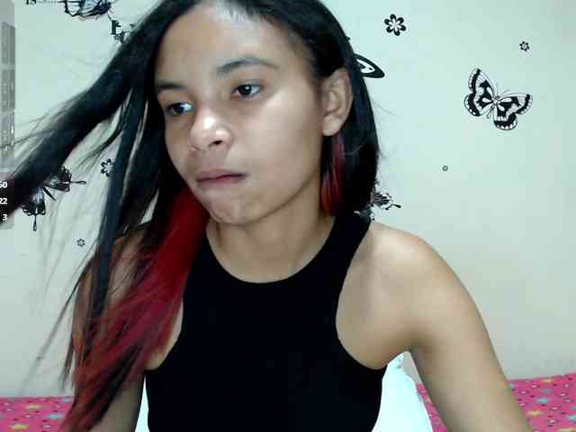 liz7skinny webcam