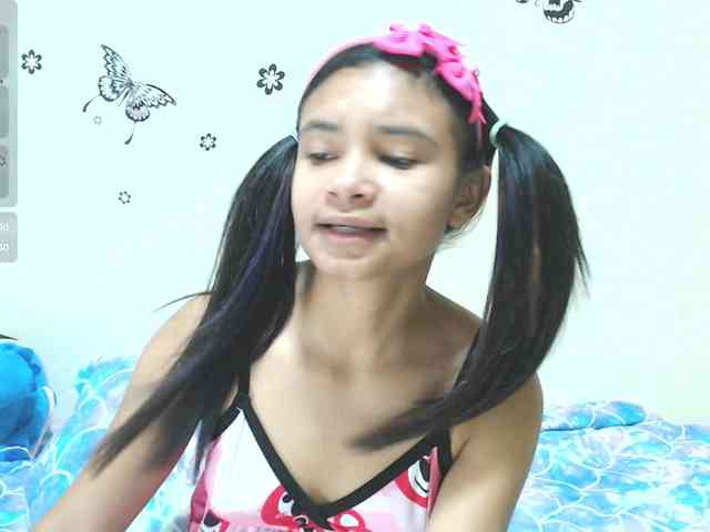liz7skinny webcam