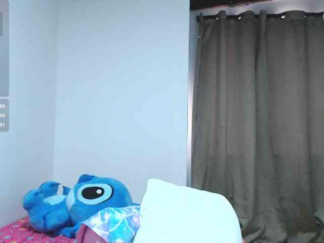 liz7skinny webcam