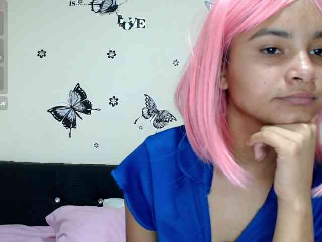 liz7skinny webcam