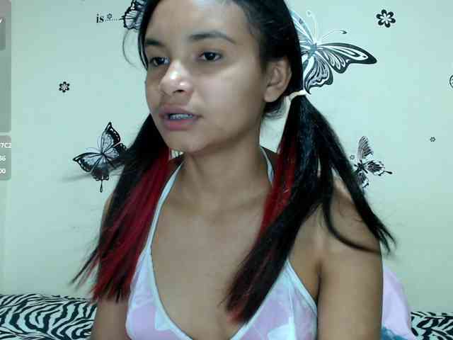 liz7skinny webcam