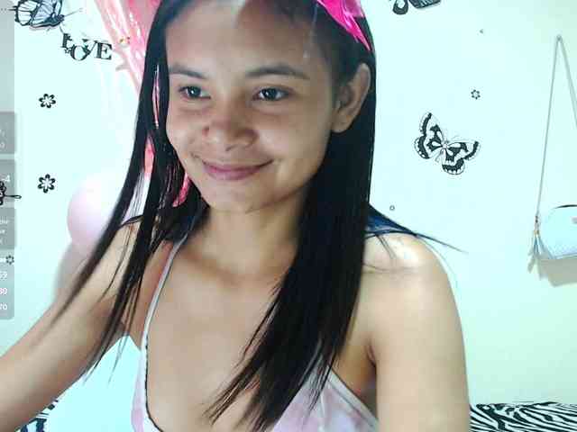 liz7skinny webcam
