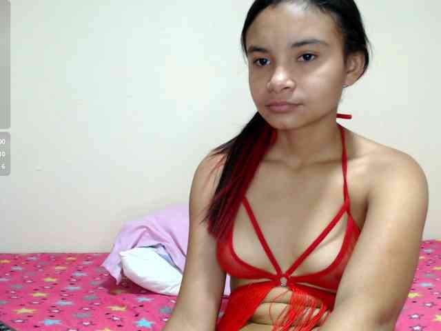 liz7skinny webcam