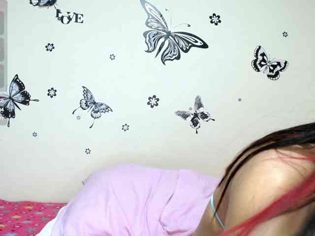 liz7skinny webcam