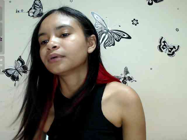 liz7skinny webcam