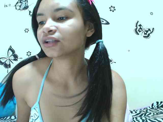 liz7skinny webcam