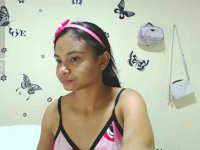 liz7skinny webcam
