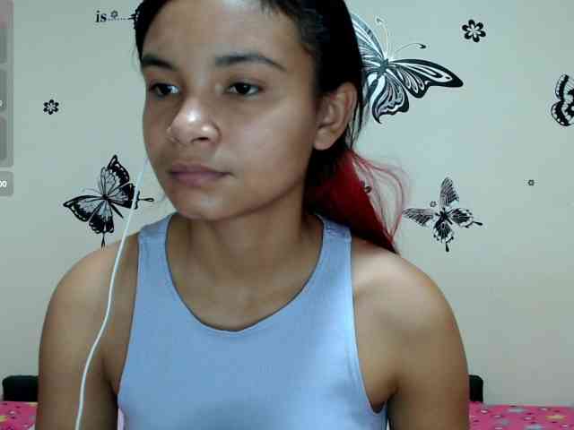 liz7skinny webcam