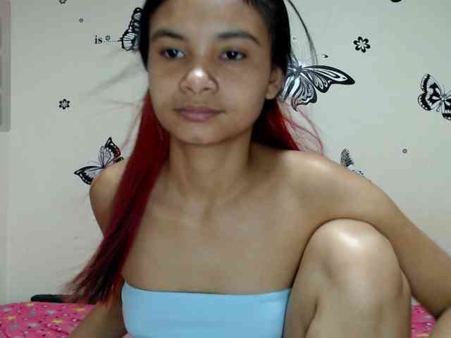 liz7skinny webcam