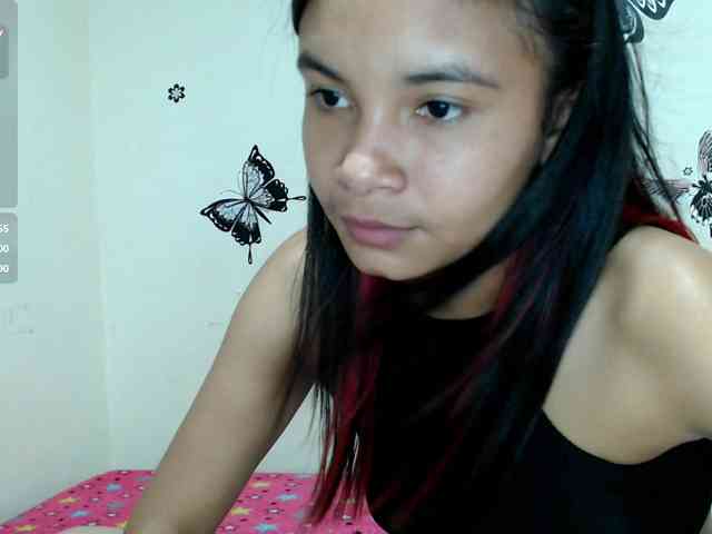 liz7skinny webcam