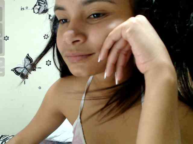 liz7skinny webcam