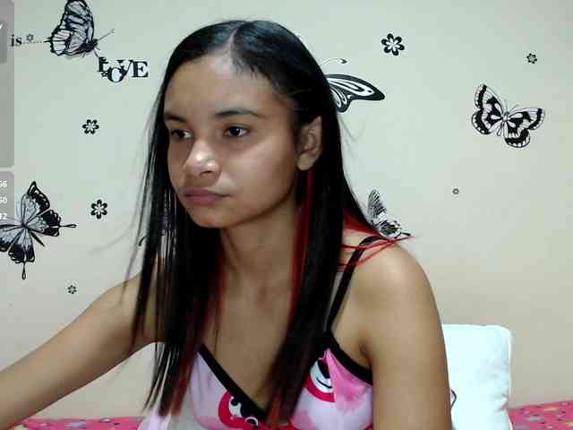 liz7skinny webcam