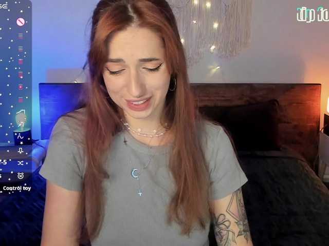 MariaMoonlight's BongaCams show and profile