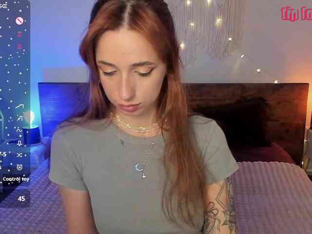 MariaMoonlight webcam