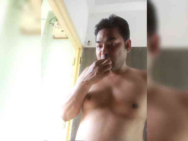 Hotboynk Sex Cam Show