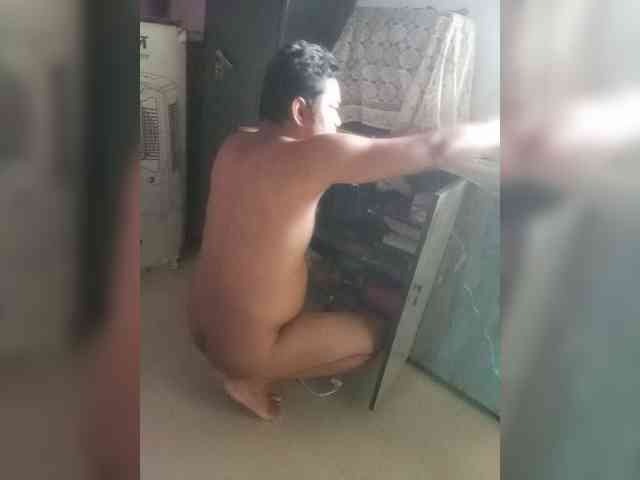Hotboynk Sex Cam Show