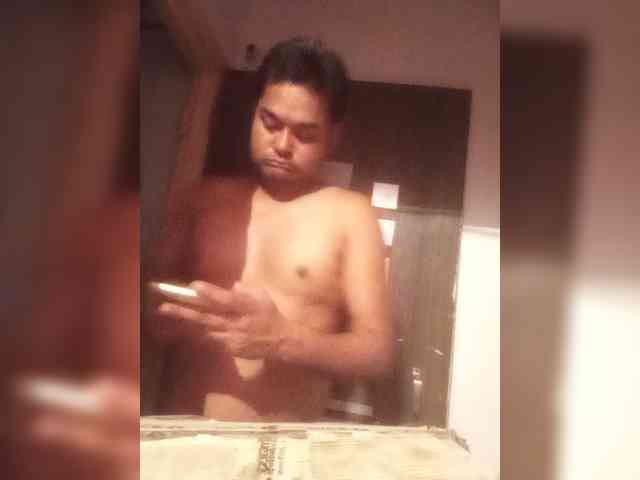Hotboynk Sex Cam Show