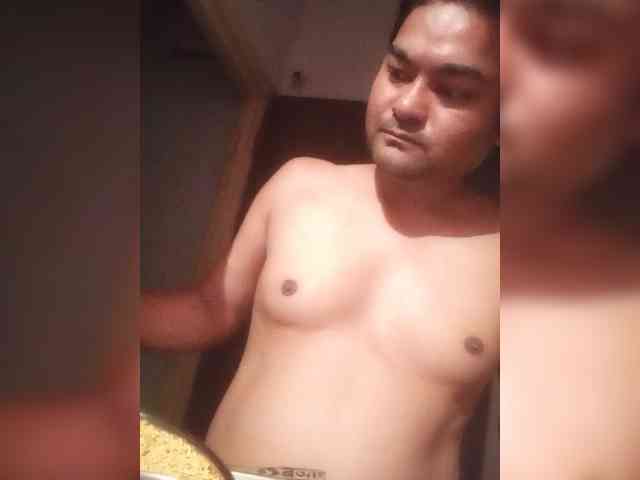 Hotboynk Sex Cam Show