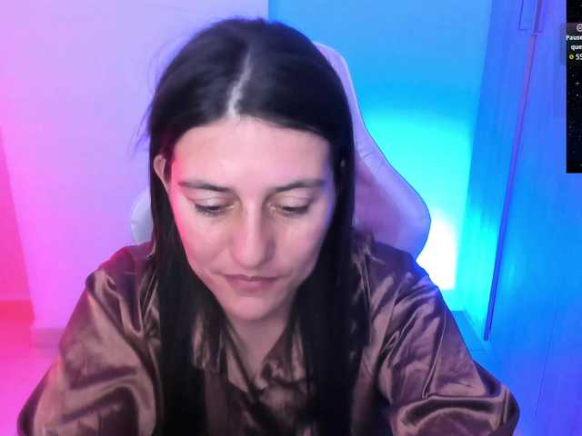 Saskyaajohnson live cam on BongaCams
