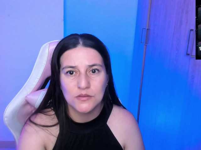 saskyaajohnson cam belle