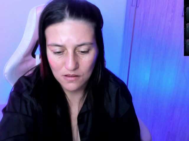 Saskyaajohnson live webcam show