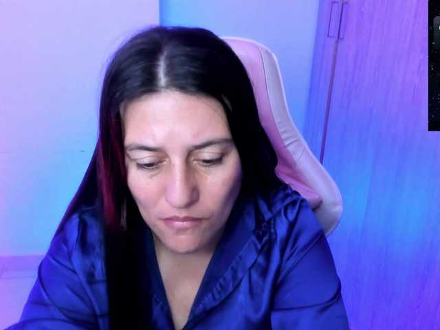 Saskyaajohnson live webcam show