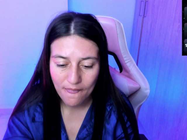 Saskyaajohnson live webcam show