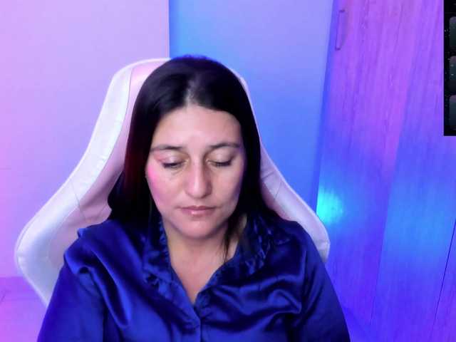 Saskyaajohnson Live Cam su BongaCams