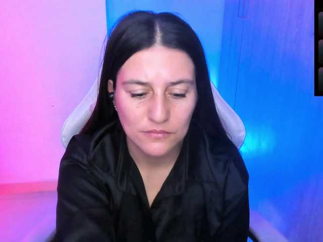  Saskyaajohnson chat room