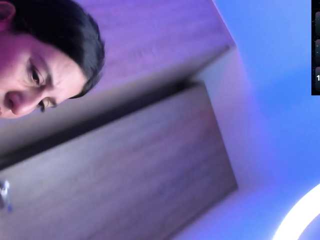 Saskyaajohnson live cam on BongaCams