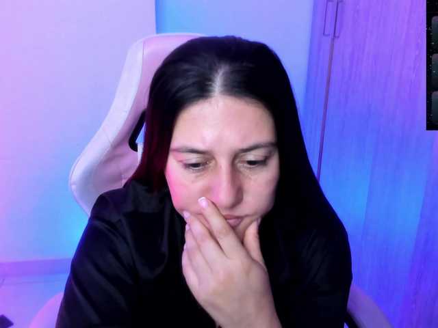 Saskyaajohnson live webcam show
