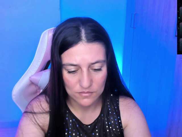 Saskyaajohnson live webcam show