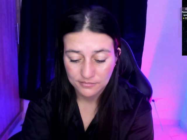Saskyaajohnson live cam on BongaCams