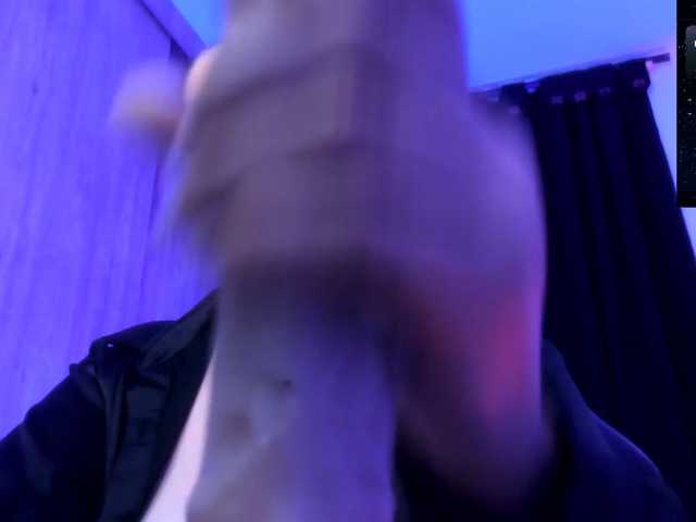 Saskyaajohnson live cam on BongaCams