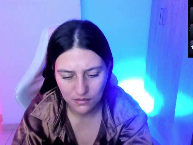 Saskyaajohnson live cam on BongaCams
