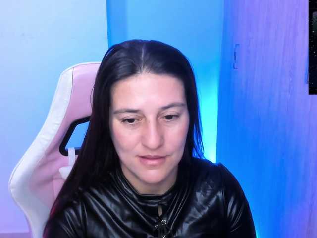saskyaajohnson online