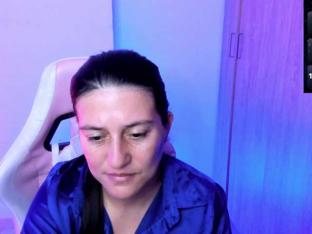 Saskyaajohnson live webcam show
