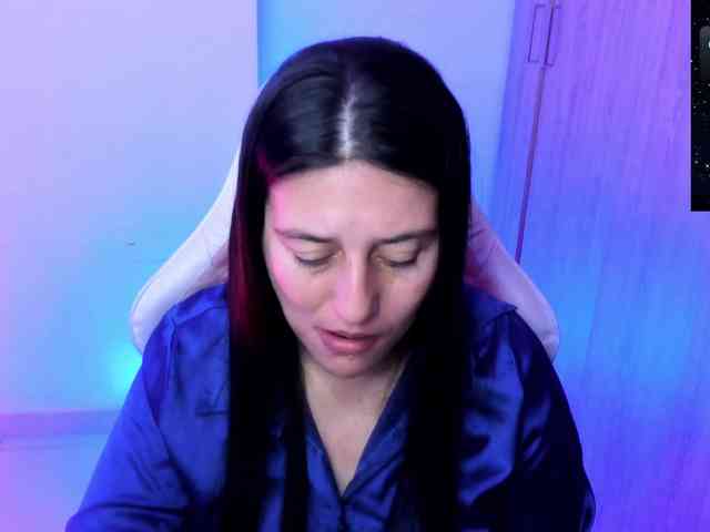 Saskyaajohnson webcam