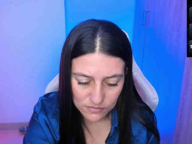 Saskyaajohnson webcam