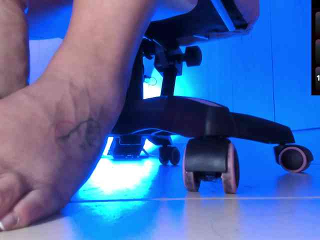 Saskyaajohnson webcam