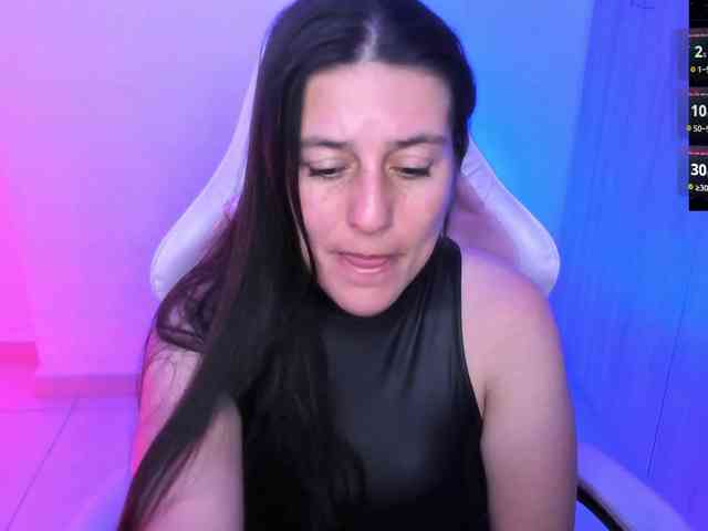 Saskyaajohnson webcam