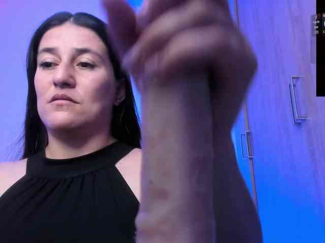 Saskyaajohnson webcam