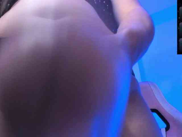 Saskyaajohnson webcam