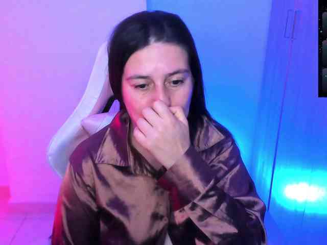 Saskyaajohnson webcam