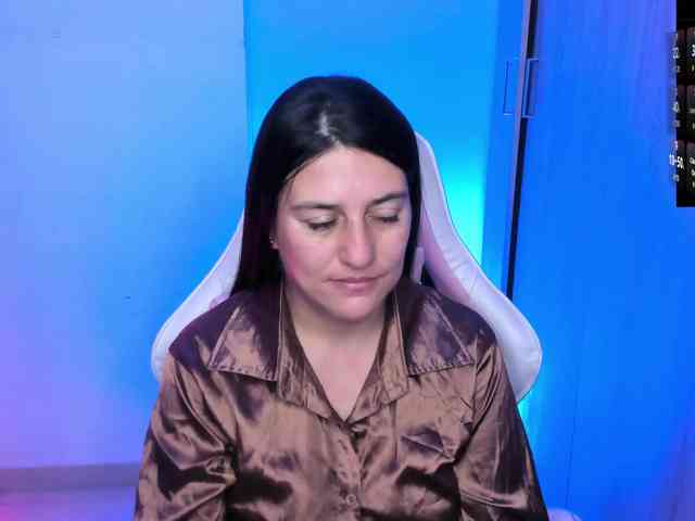 Saskyaajohnson webcam