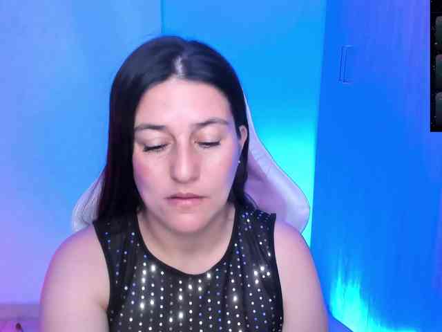 Saskyaajohnson webcam