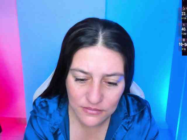 Saskyaajohnson webcam