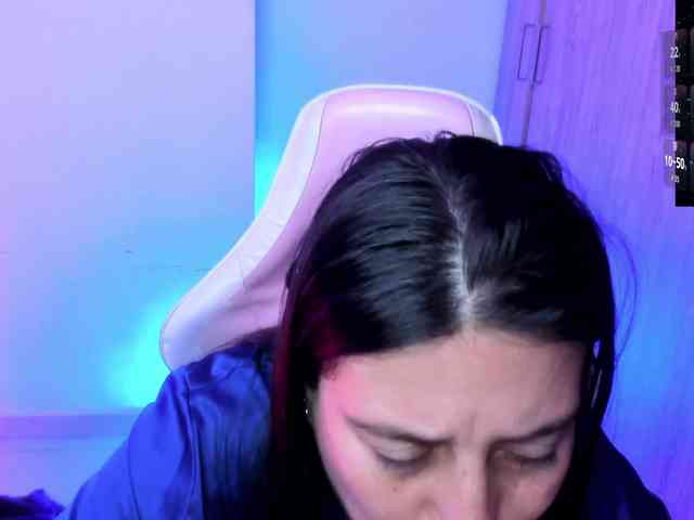 Saskyaajohnson webcam
