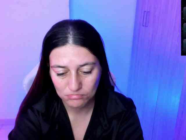 Saskyaajohnson webcam