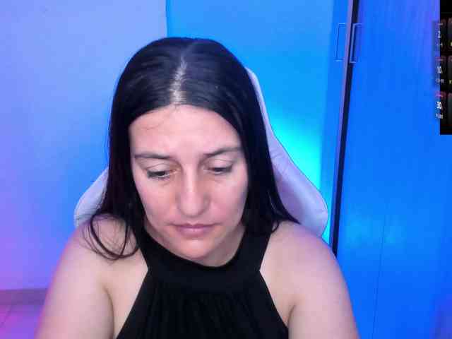 Saskyaajohnson webcam